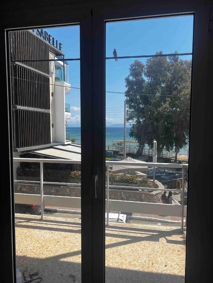 一线海景房seaview Apartment Artémida Eksteriør bilde